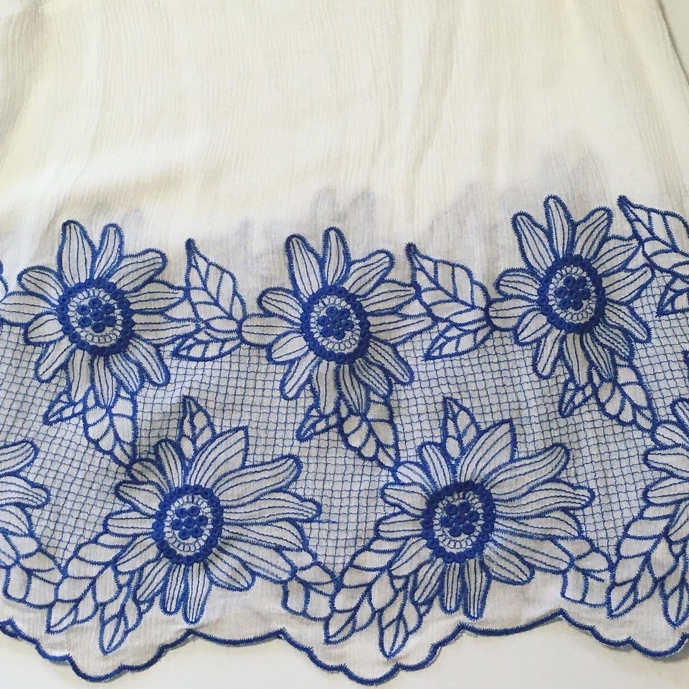 Stitch Fix embroidered Floral Top boho - Picture 3 of 6